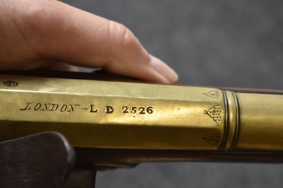 Lot 689 - A FLINTLOCK BLUNDERBUSS BY KETLAND & CO.