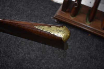 Lot 689 - A FLINTLOCK BLUNDERBUSS BY KETLAND & CO.