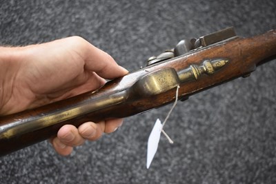 Lot 693 - A FLINTLOCK BAYONET BLUNDERBUSS BY EGG
