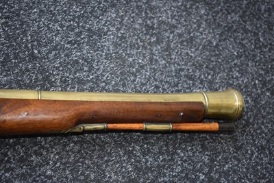 Lot 694 - A FLINTLOCK BRASS BARRELLED BLUNDERBUSS