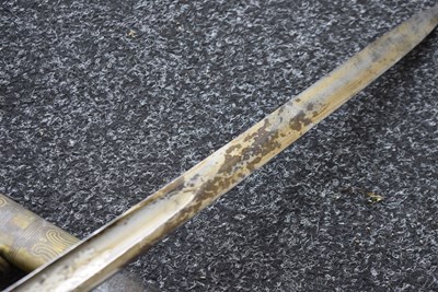 Lot 180 - A ROYAL NAVAL VOLUNTEER RESERVE OFFICER'S SWORD