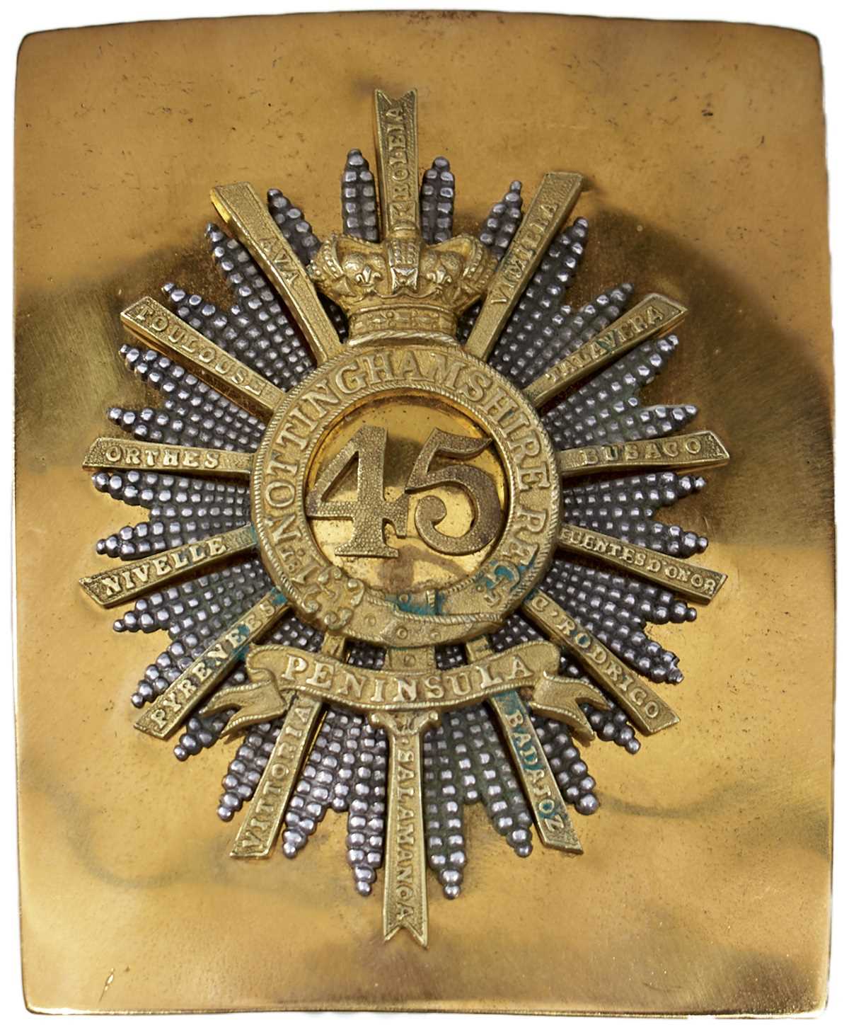 Lot 426 - A 45TH REGIMENT OF FOOT (NOTTINGHAMSHIRE) OFFICER'S SHOULDER BELT PLATE