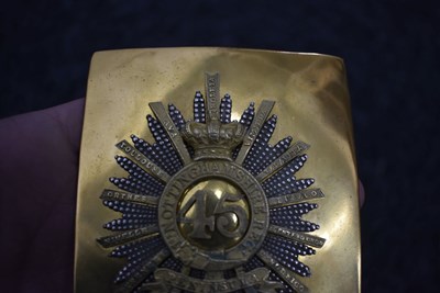 Lot 426 - A 45TH REGIMENT OF FOOT (NOTTINGHAMSHIRE) OFFICER'S SHOULDER BELT PLATE