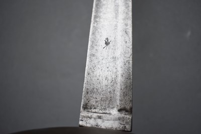 Lot 206 - A 19TH CENTURY BRITISH TRANSITIONAL NAVAL CUTLASS