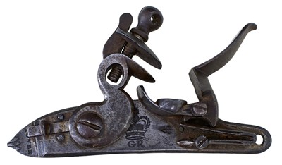 Lot 550 - A PAGET CARBINE FLINTLOCK LOCK