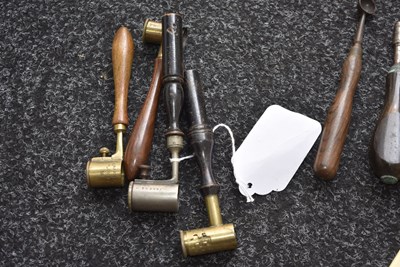 Lot 541 - SIX VARIOUS POWDER AND SHOT MEASURES