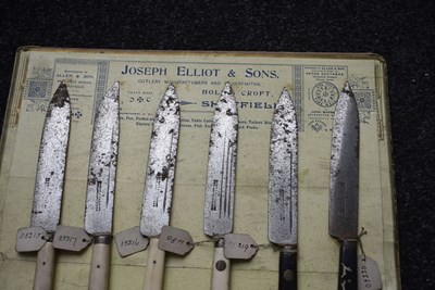 Lot 535 - A JOSEPH ELLIOT & SONS HUNTING KNIFE ADVERTISING DISPLAY BOARD