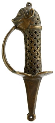 Lot 79 - A 19TH CENTURY INDIAN SWORD HILT