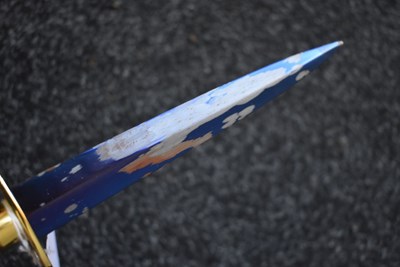 Lot 512 - A FALKLANDS WAR COMMEMORATIVE WILKINSON SWORD COMMANDO DAGGER