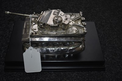 Lot 500 - A FILLED 925 SILVER SCALE MODEL OF A TIGER TANK