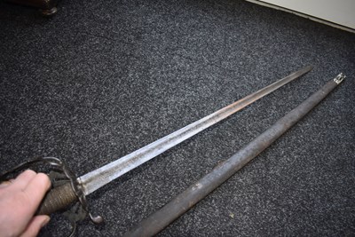 Lot 546 - A VERY RARE 18TH CENTURY 1ST TROOP OF THE HORSE GUARDS OFFICER'S BACK SWORD