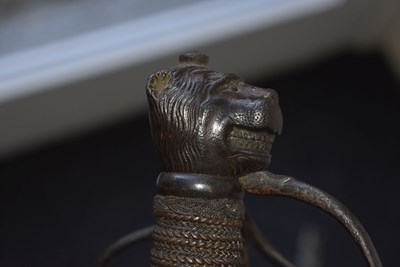 Lot 546 - A VERY RARE 18TH CENTURY 1ST TROOP OF THE HORSE GUARDS OFFICER'S BACK SWORD
