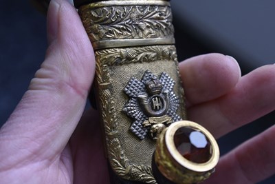Lot 693 - A VICTORIAN SCOTTISH OFFICER'S DIRK TO THE HIGHLAND LIGHT INFANTRY
