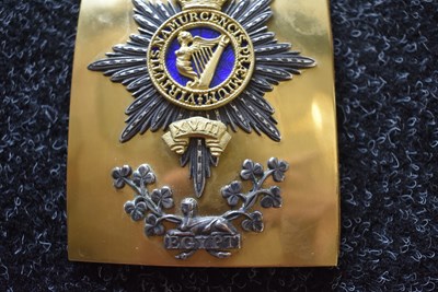 Lot 727 - AN OFFICER'S SHOULDER BELT PLATE TO THE 18TH REGIMENT OF FOOT (THE ROYAL IRISH)