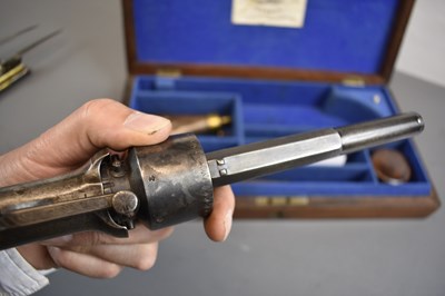 Lot 354 - A CASED 80-BORE SIX-SHOT PERCUSSION TRANSITIONAL REVOLVER