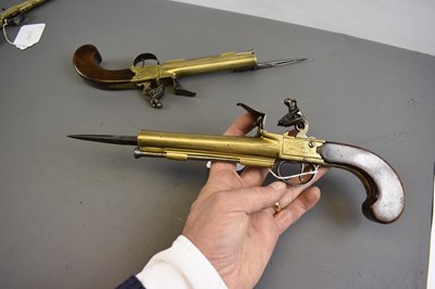 Lot 355 - A PAIR OF 25-BORE FLINTLOCK BAYONET COACHING PISTOLS BY BLAKE