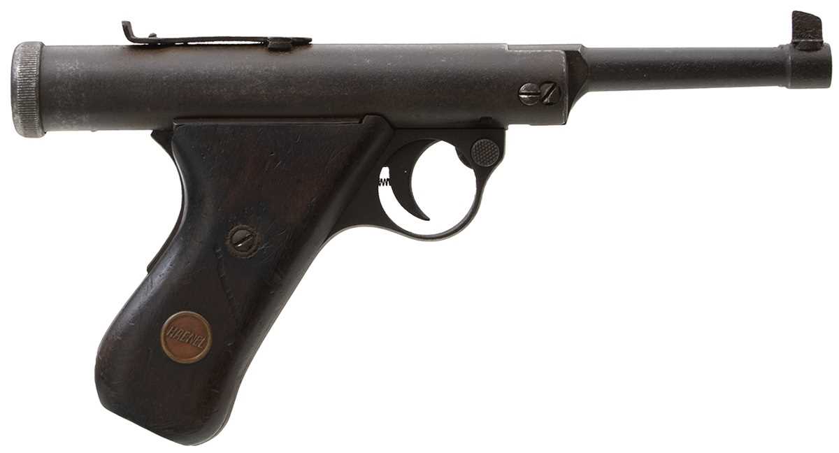 Lot 413 - A .177 CALIBRE ANTIQUE HAENEL AIR PISTOL