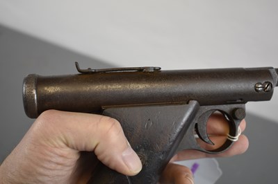 Lot 413 - A .177 CALIBRE ANTIQUE HAENEL AIR PISTOL