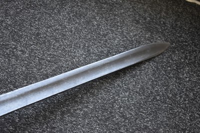 Lot 589 - AN 1845 PATTERN BRITISH NAVAL CUTLASS