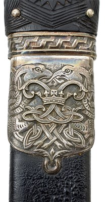 Lot 553 - A HALLMARKED SILVER MOUNTED SCOTTISH OFFICER'S DIRK OF THE ARGYLL & SUTHERLAND HIGHLANDERS