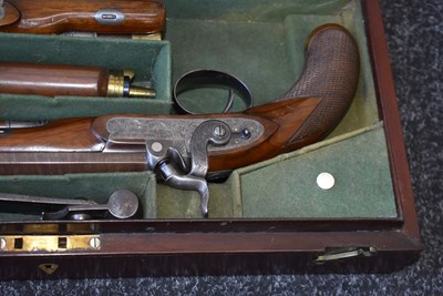 Lot 333 - A CASED PAIR OF .650 CALIBRE PERCUSSION OFFICER'S OR TRAVELLING PISTOLS BY WESTLEY RICHARDS