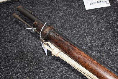 Lot 489 - A .577-450 OBSOLETE CALIBRE MKII MARTINI HENRY SERVICE RIFLE