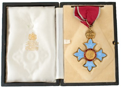 Lot 633 - A CASED CBE