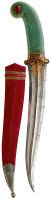 Lot 95 - A LATE 19TH CENTURY JADE HILTED INDIAN KHANJAR