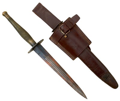 Lot A SCARCE 2ND PATTERN INDIAN AIRBORNE COMMANDO KNIFE OR DAGGER