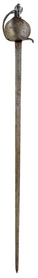 Lot 255 - A LATE 16TH OR EARLY 17TH CENTURY GERMAN EXPORT RAPIER FOR THE SPANISH MARKET