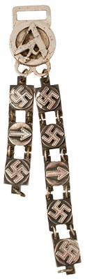 Lot AN SA HIGHLEADER'S DAGGER CHAIN