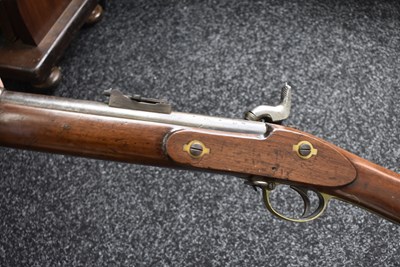 Lot 436 - A .577 CALIBRE PERCUSSION THREE-BAND ENFIELD RIFLE