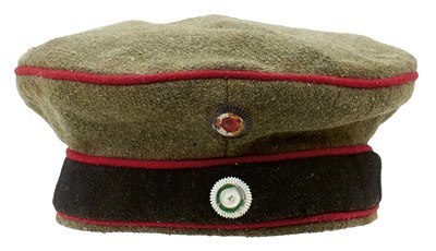 Lot 768 - A FIRST WAR IMPERIAL GERMAN SAXON OTHER RANK'S ARTILLERY FELDMUTZE OR HAT