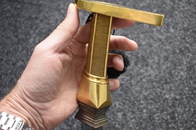 Lot 61 - OF LING RAJENDER WADEER INTEREST - A FINE GOLD COORG AYDA KATTI