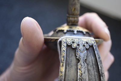 Lot 60 - OF TIPU SULTAN INTEREST - AN 18TH CENTURY INDIAN FIRANGI OR KHANDA FROM THE MYSORE ARSENAL