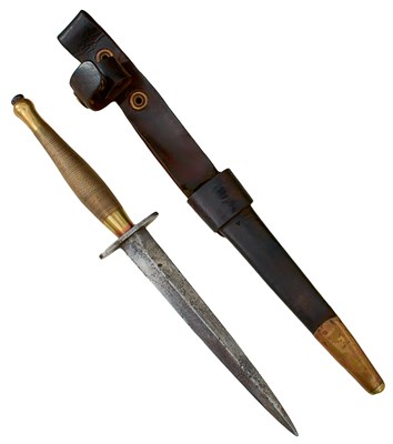 Lot A WORLD WAR II B2 VARIANT 2ND PATTERN FAIRBAIRN SYKES COMMANDO KNIFE OR DAGGER