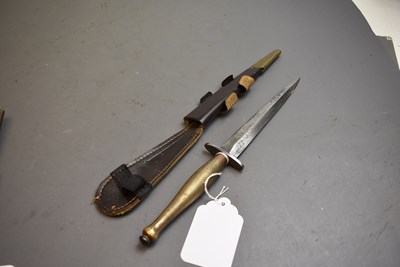 Lot 907 - A SECOND PATTERN FAIRBAIRN-SYKES COMMANDO KNIFE OR DAGGER