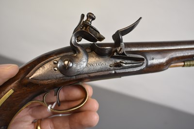 Lot 242 - A 28-BORE FLINTLOCK COACHING PISTOL BY TWIGG