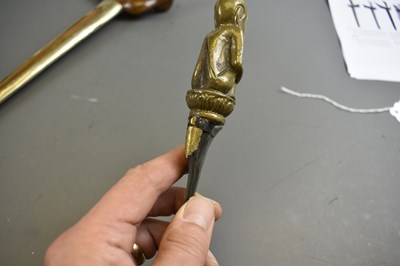 Lot 115 - AN EARLY 20TH CENTURY MALAYAN KRIS