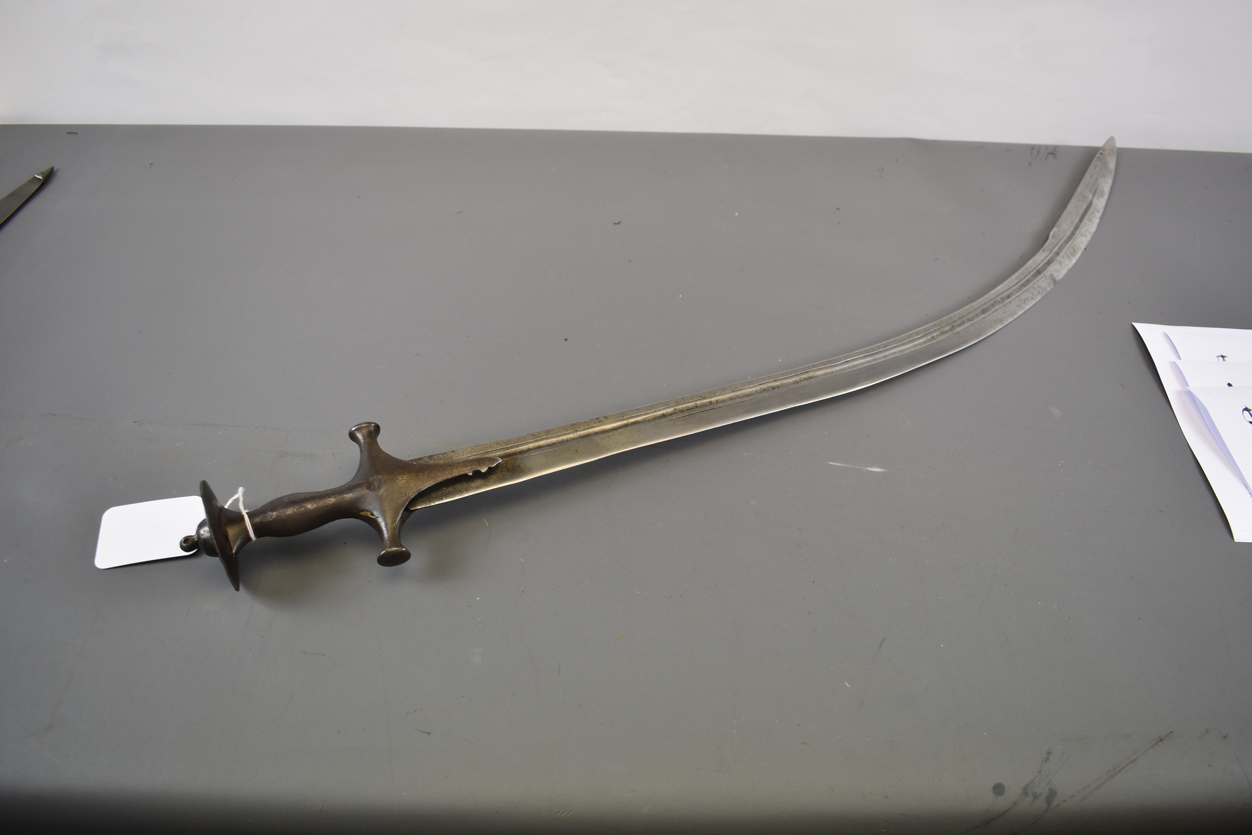 Lot 41 - A 19TH CENTURY INDIAN TULWAR OR SWORD,