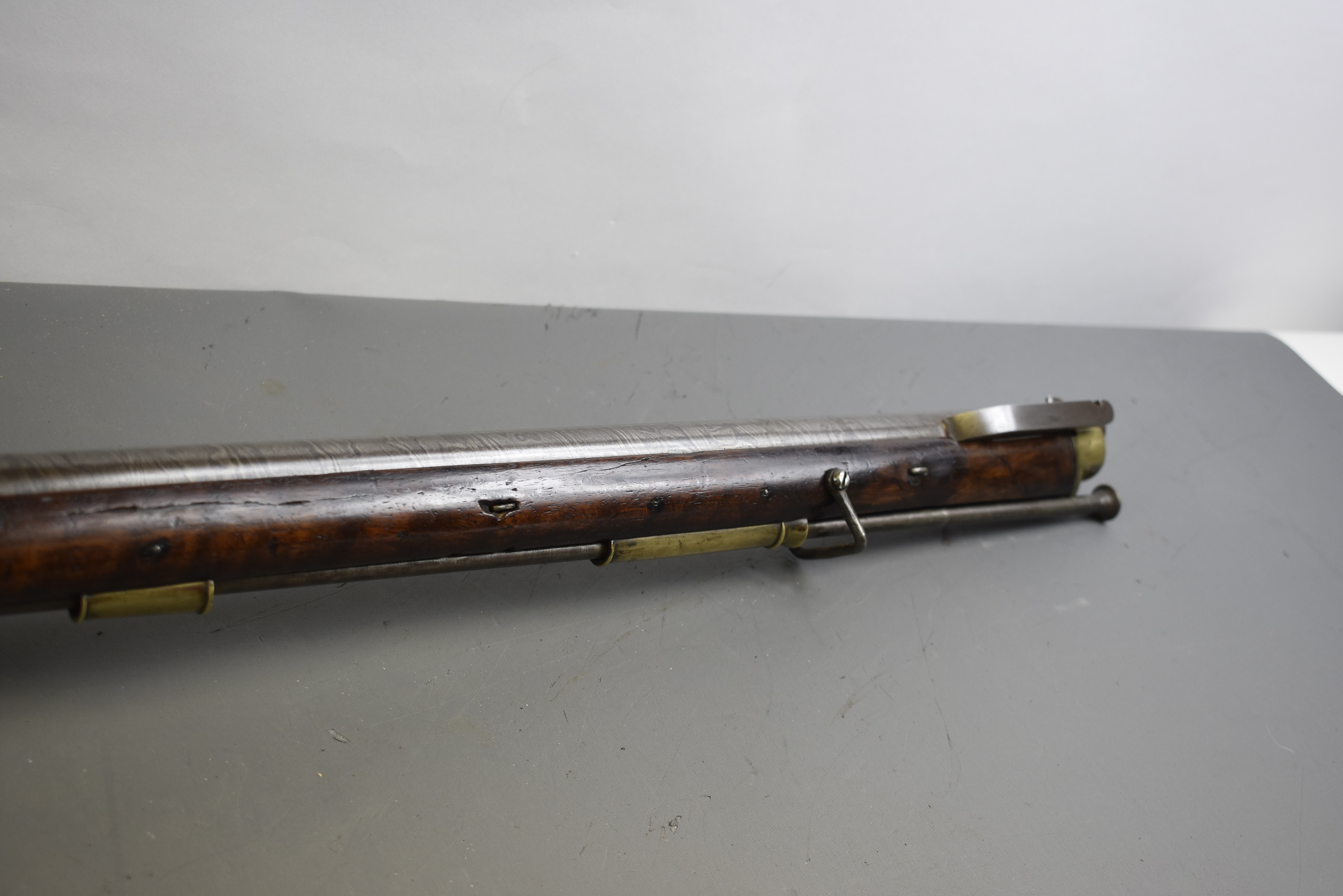 Lot 183 - A .650 CALIBRE FLINTLOCK BAKER RIFLE,
