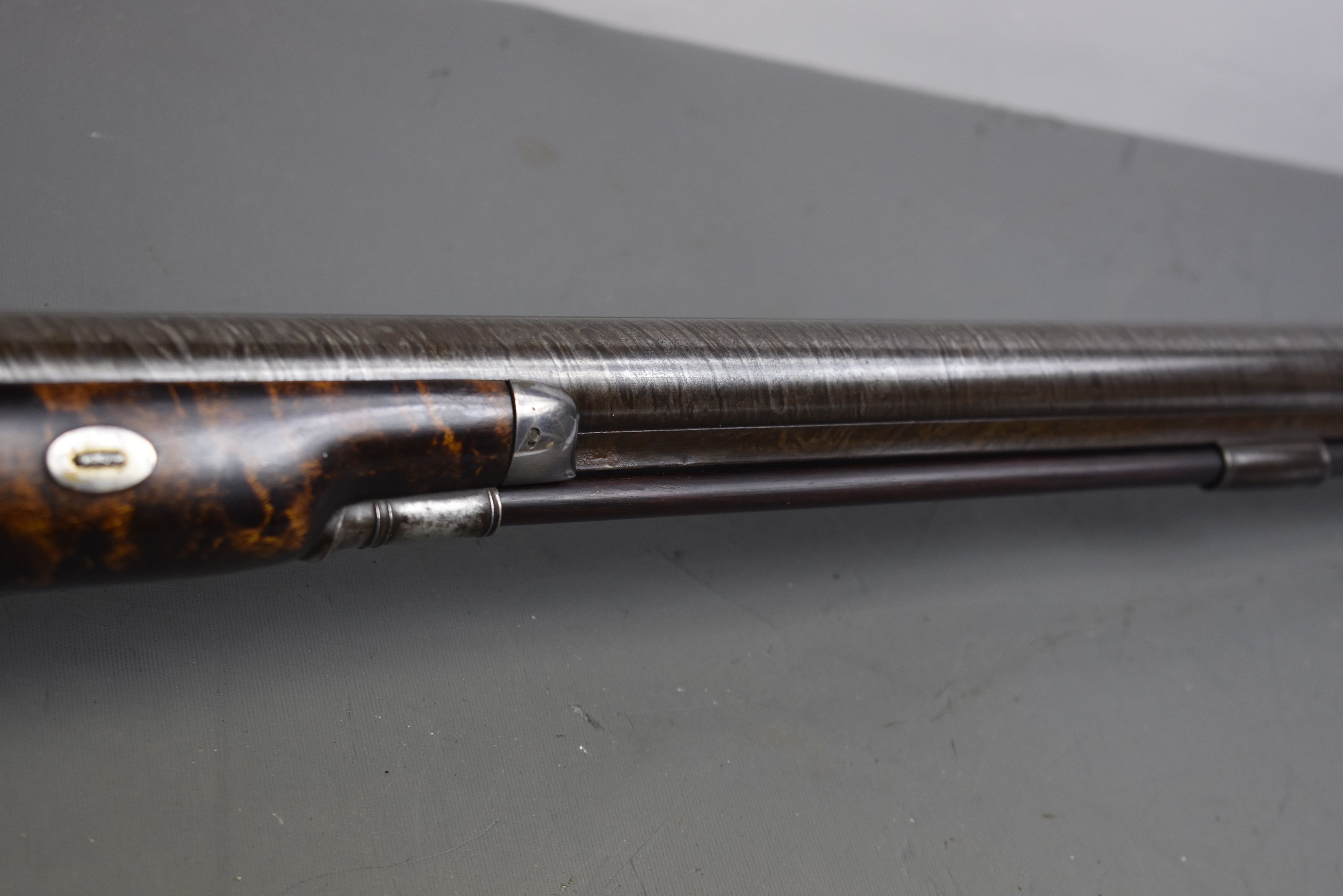 Lot 221 - A 12-BORE FLINTLOCK SPORTING GUN BY HENRY