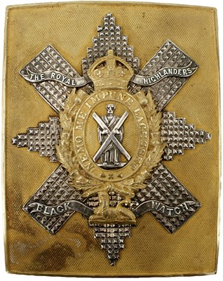 Lot 717 - A BLACK WATCH (ROYAL HIGHLANDERS) OFFICER'S SHOULDER BELT PLATE