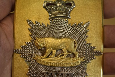 Lot 708 - A 17TH REGIMENT OF FOOT (LEICESTERSHIRE) OFFICER'S SHOULDER BELT PLATE