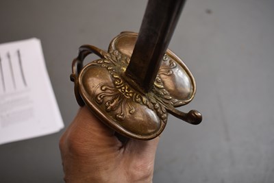 Lot 889 - AN ENGLISH CAVALRY OFFICER'S SWORD CIRCA 1680