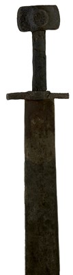 Lot 896 - A VERY RARE 15TH CENTURY GERMAN CLEAVER FALCHION