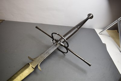 Lot 903 - A LATE 16TH CENTURY GERMAN TWO HANDED OR ZWEIHANDER SWORD