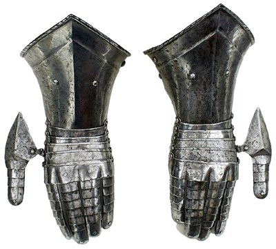 Lot 432 - A PAIR OF ITALIAN GAUNTLETS IN THE 17TH CENTURY STYLE