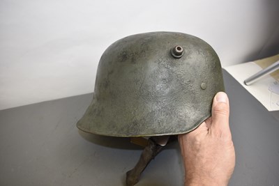 Lot 777 - A SCARCE FIRST WAR PERIOD TURKISH STEEL HELMET