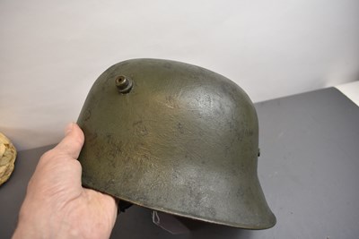 Lot 777 - A SCARCE FIRST WAR PERIOD TURKISH STEEL HELMET